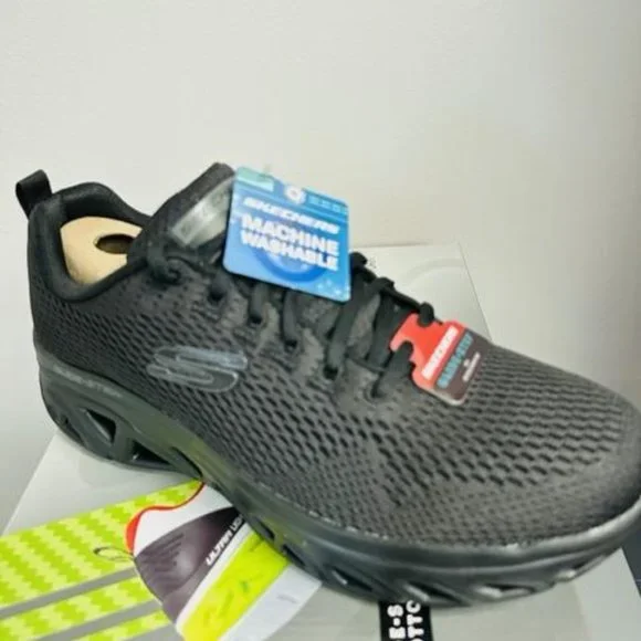 SKECHERS Men's Glide-Step Sport-Wave Heat Memory Foam Black 10 New In Box - Picture 4 of 5